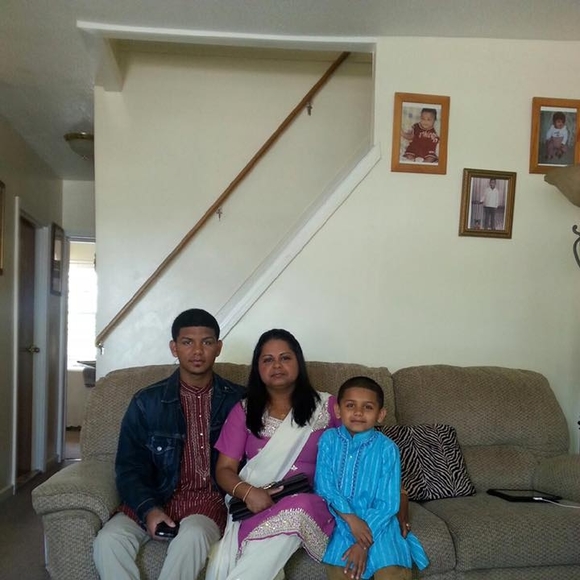 Meet your Posher, Zaheeda - Picture 1 of 1